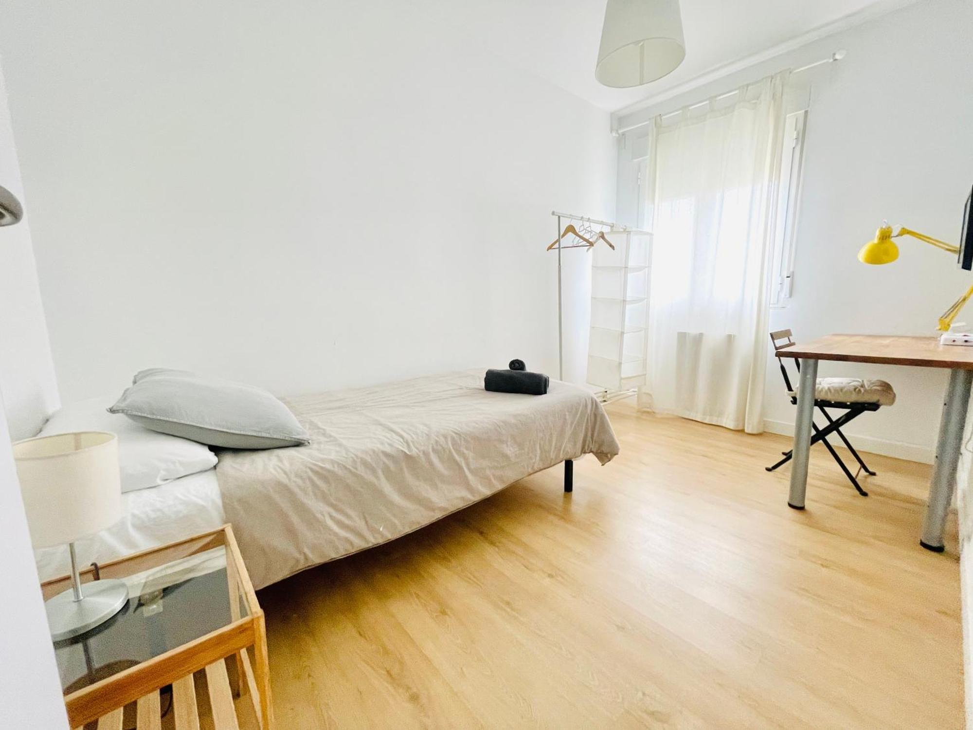 Piso Acogedor Y Tranquilo - Junto A Ifema Y Aerop. Apartment Madrid